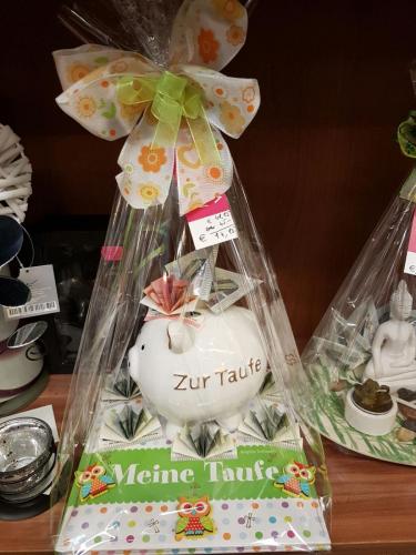 Geschenke zu Geburt & Taufe